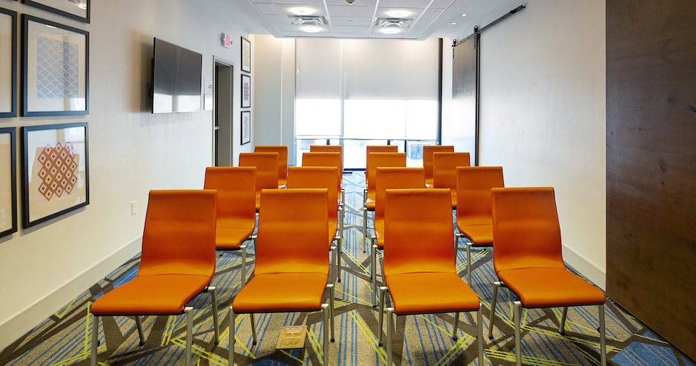 Holiday Inn Express & Suites Wentzville St Louis West by IHG - photo 27