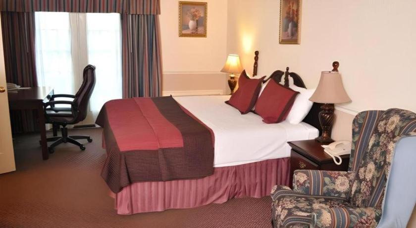 SureStay Plus Hotel by Best Western Baton Rouge - photo 26