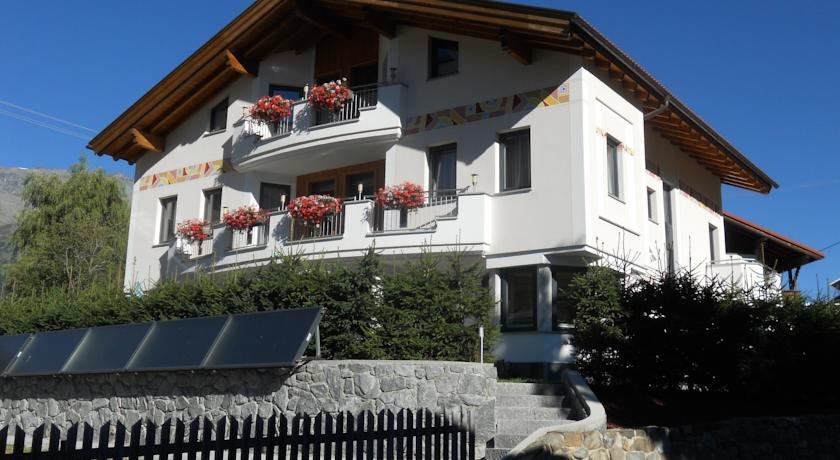 Apart Alpen Royal — 4-Star Luxury Hotel in Nauders, Austria