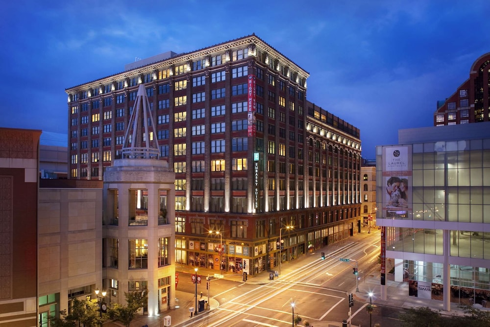 Embassy Suites by Hilton St. Louis Downtown - featured photo