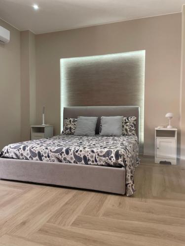 Central Apartment — 4-Star Luxury Hotel in Avola, Italy