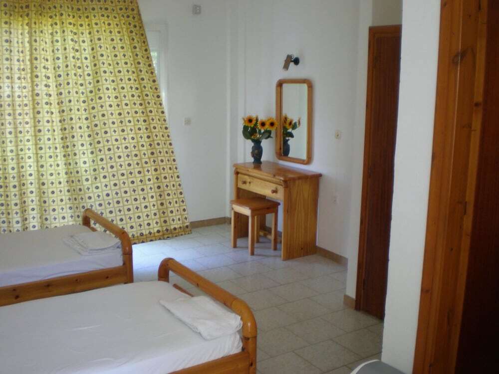 Mejanis Studios - carbon neutral hotel in Corfu