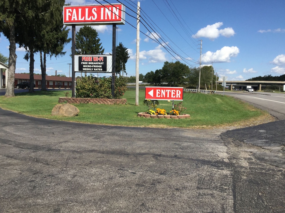 Falls Inn - photo 34