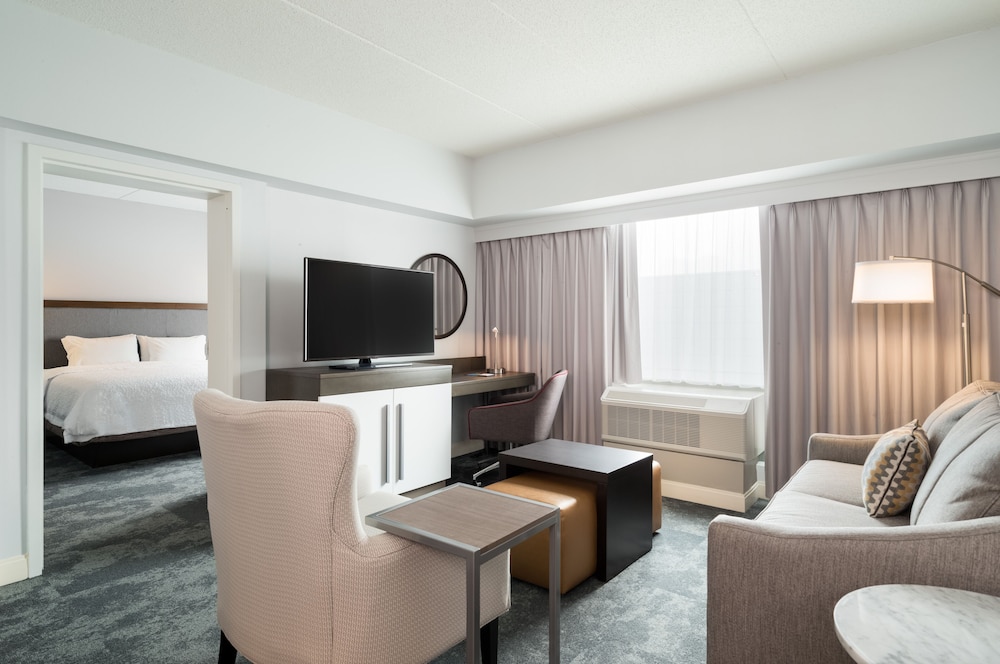 Hampton Inn Washington Downtown Convention Center - photo 26