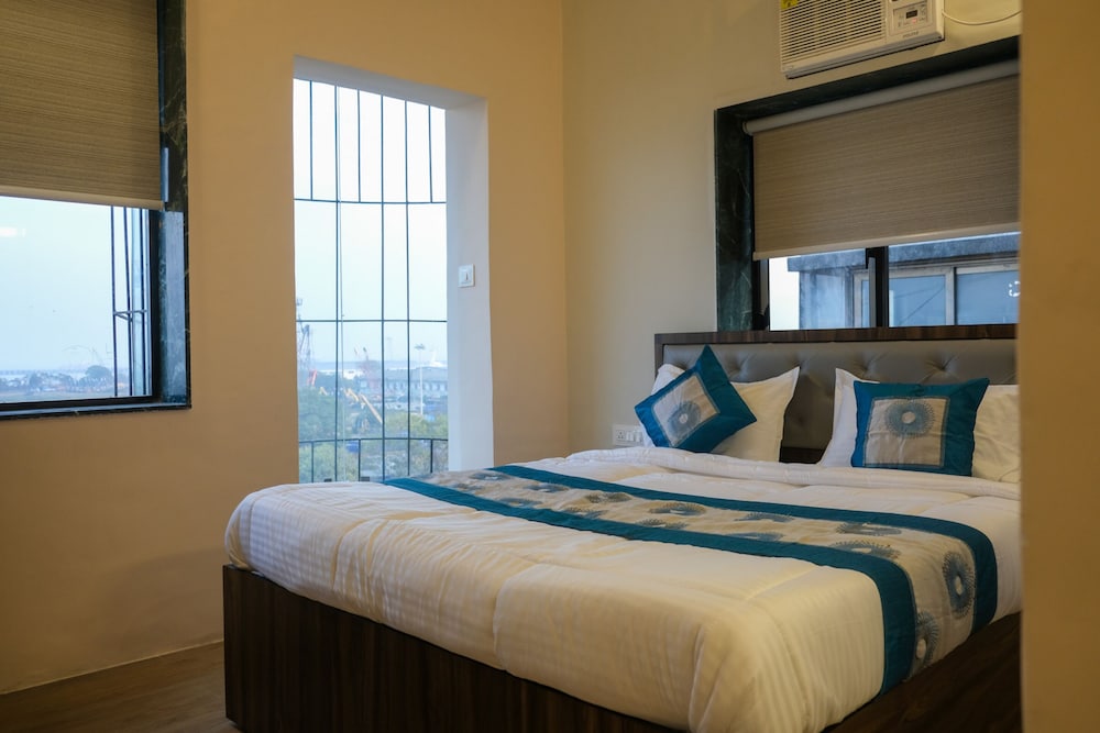 VR Comforts - carbon neutral hotel in Mumbai