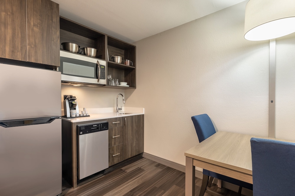 Holiday Inn Express & Suites Opelousas by IHG - photo 10