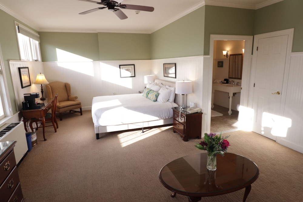 Swift House Inn - photo 72