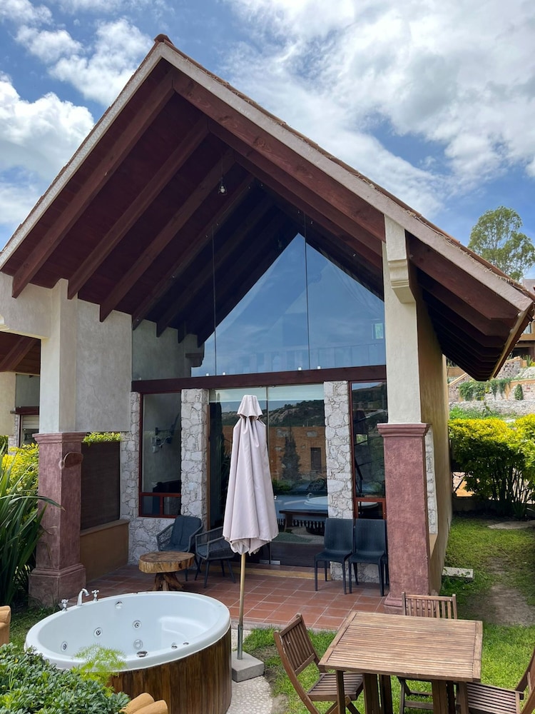 Hotel Zidada and Chalets in Ezequiel Montes, Mexico