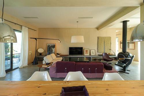 Modern Villa with Pool & Mountain Views by Wehost