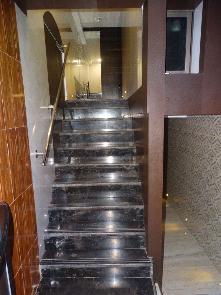 Hotel Qamar - last minute hotel in Mumbai