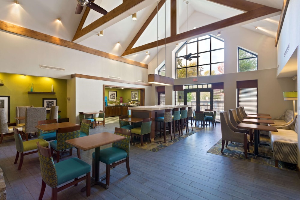 Hampton Inn & Suites Atlanta Duluth Gwinnett County - photo 28