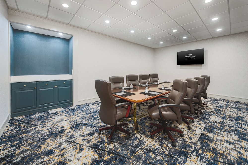 Crowne Plaza Hotel Jacksonville Airport I 95N by IHG - photo 40