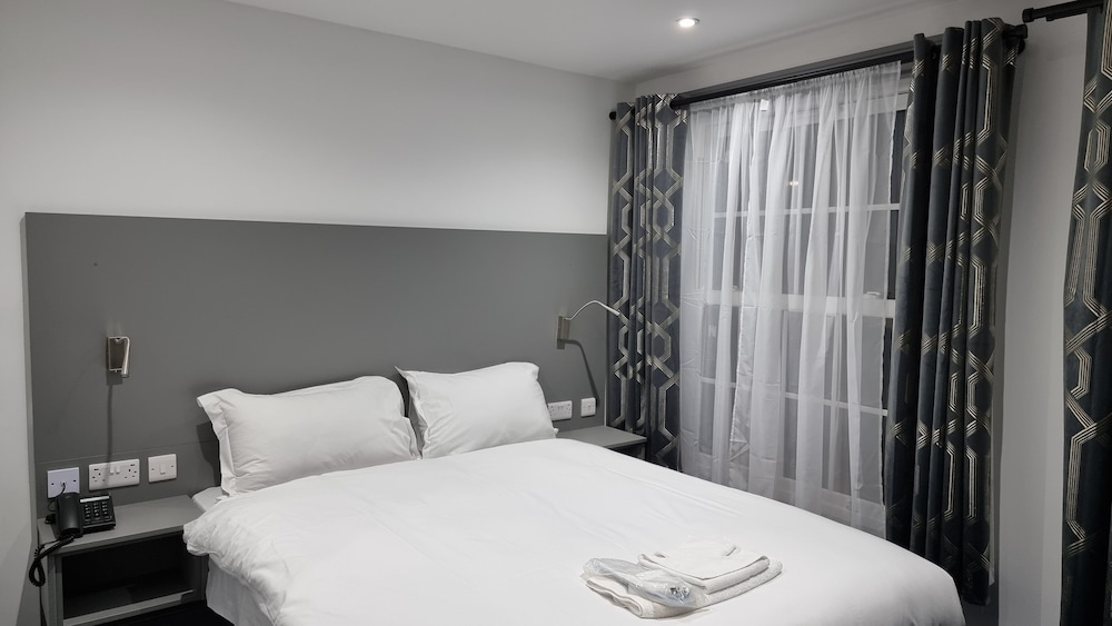 Dreams Hotel Park View in Barking, United Kingdom