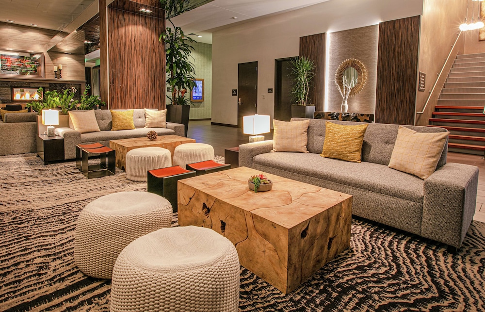 Hilton Garden Inn Seattle Downtown - photo 2