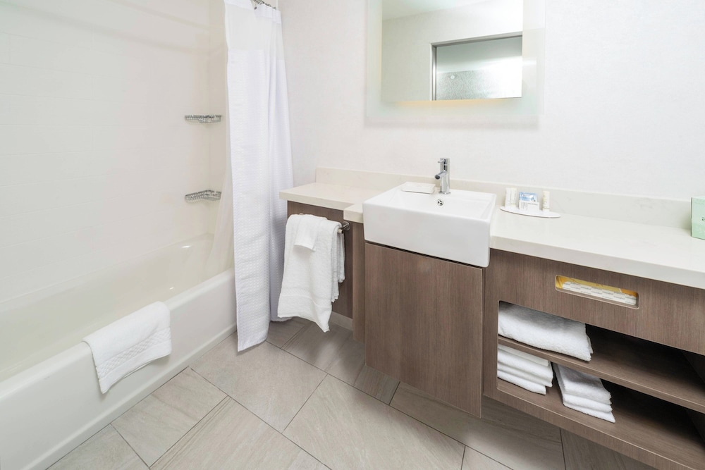 SpringHill Suites by Marriott Island Park Yellowstone - photo 26