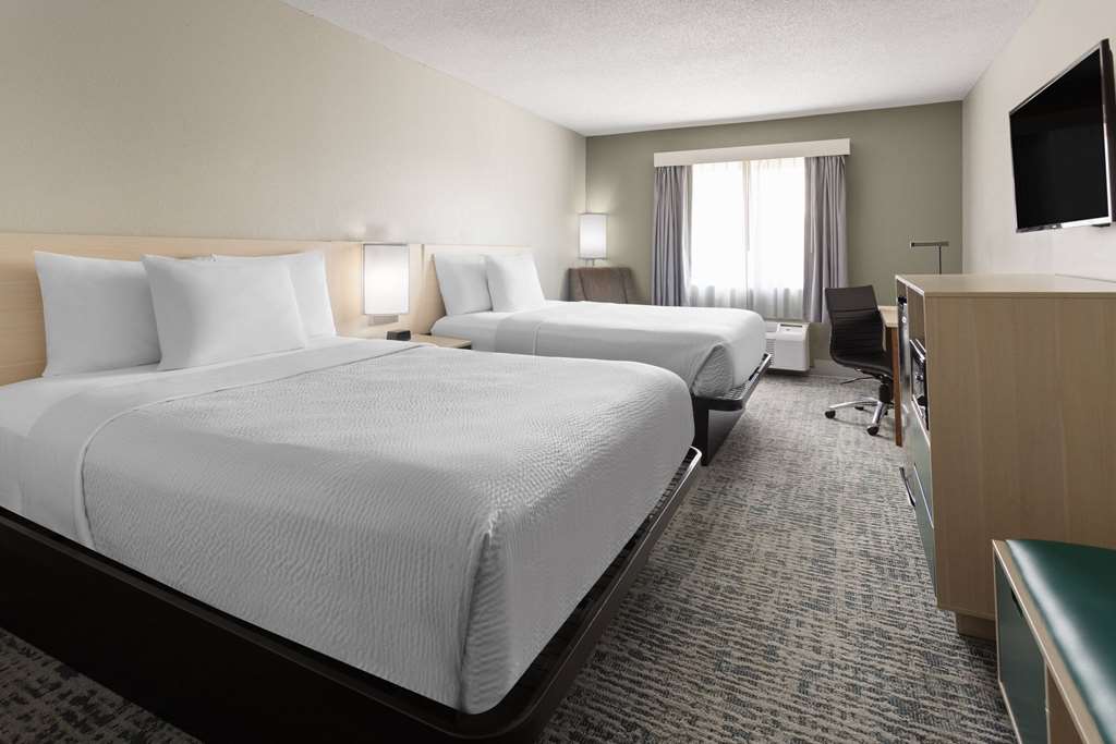 Baymont by Wyndham LaGrange - photo 15