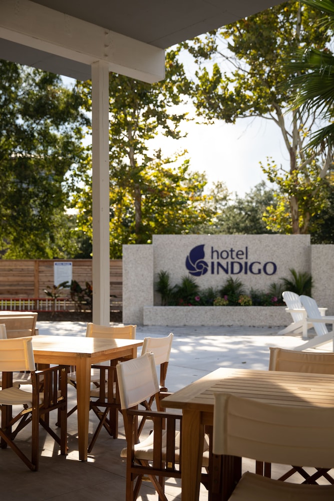 Hotel Indigo Mount Pleasant by IHG - photo 67
