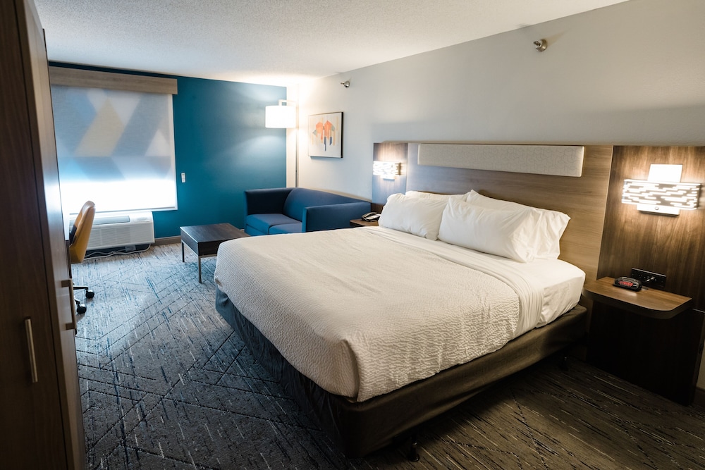 Holiday Inn Express & Suites Knoxville North I 75 Exit 112 by IHG - photo 29