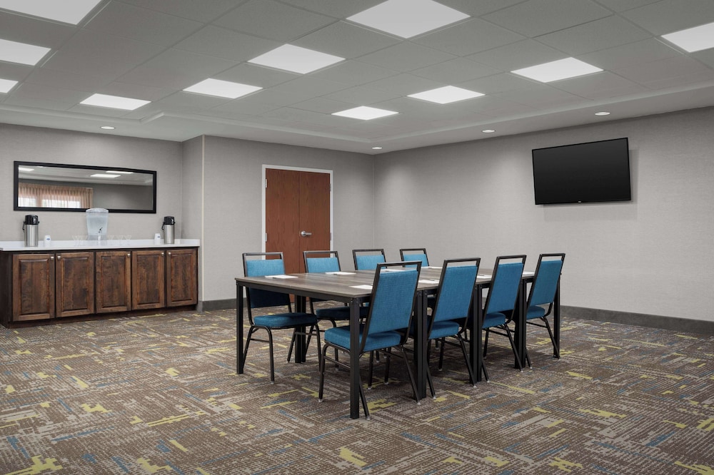 Hampton Inn Panama City Beach - photo 38