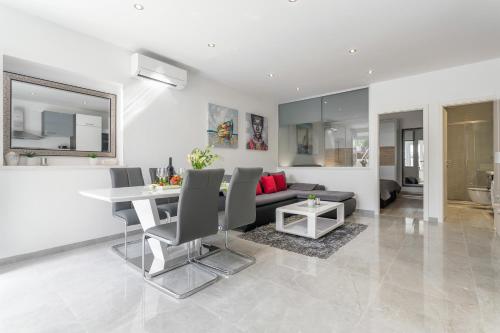 Apartments Amore — 4-Star Luxury Hotel in Split, Croatia