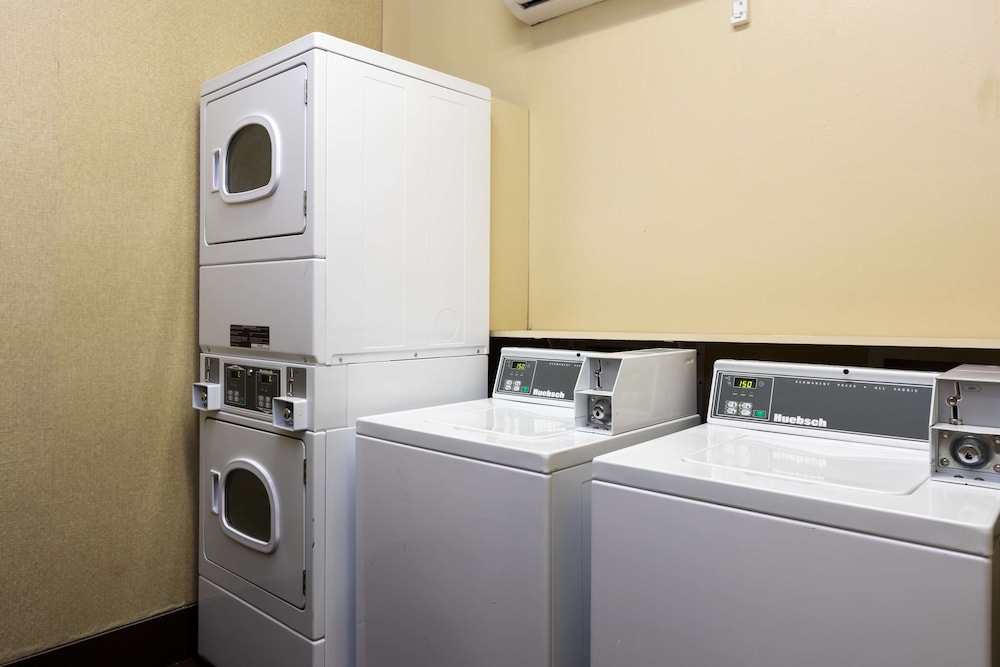 Hampton Inn & Suites Baton Rouge I 10 East - photo 43