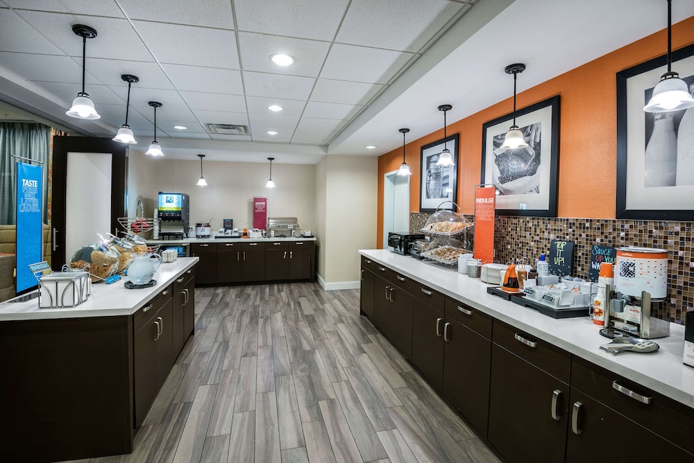 Hampton Inn & Suites San Antonio Brooks City Base - photo 28