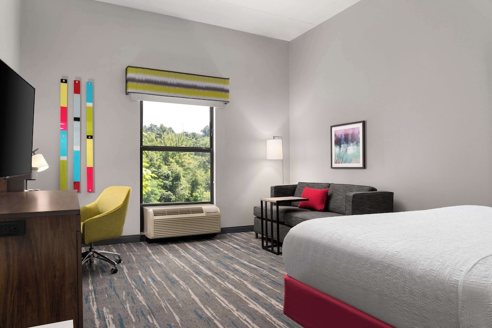 Hampton Inn Spring Lake Fayetteville - photo 43