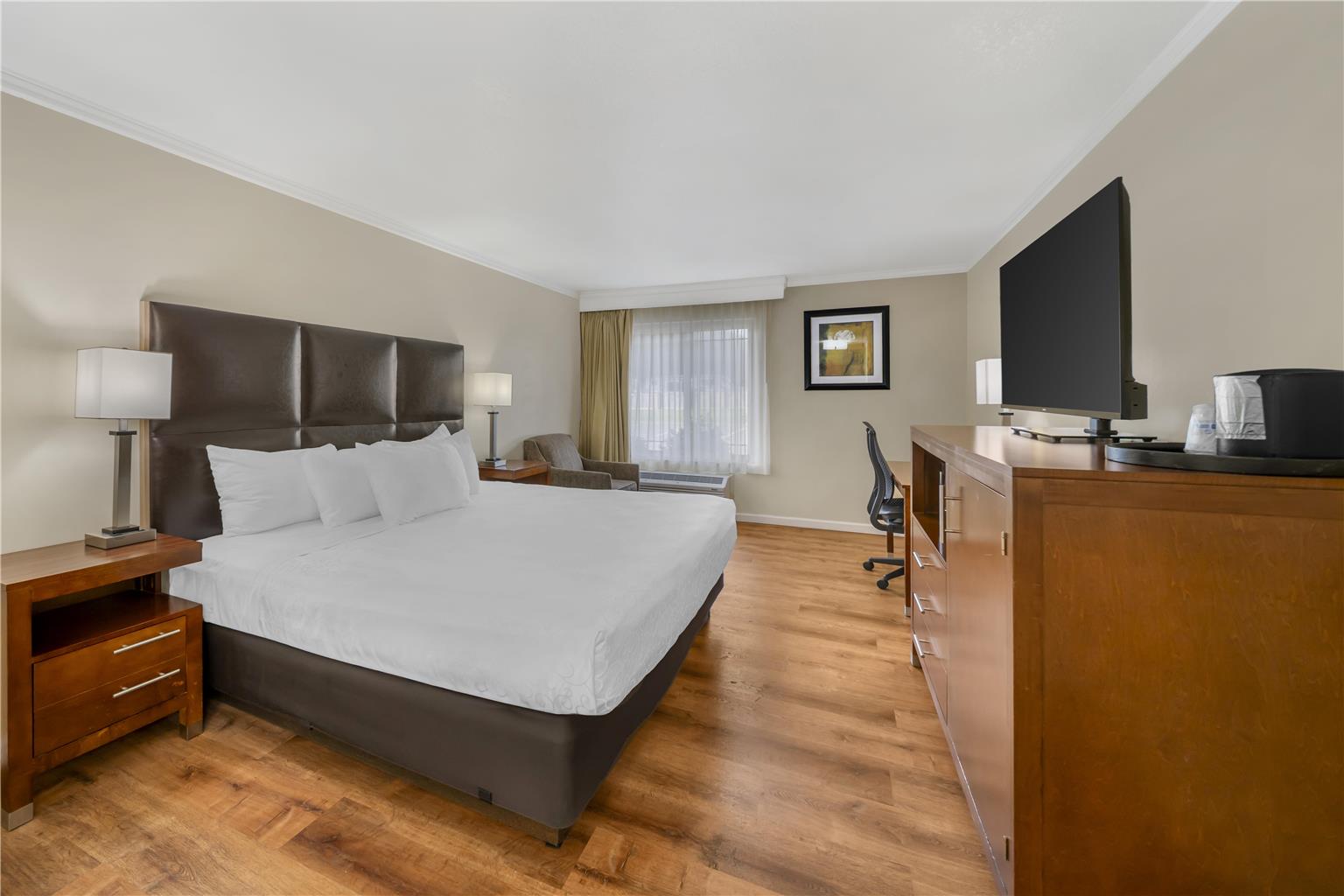 Best Western Plus Northwoods Inn - photo 24