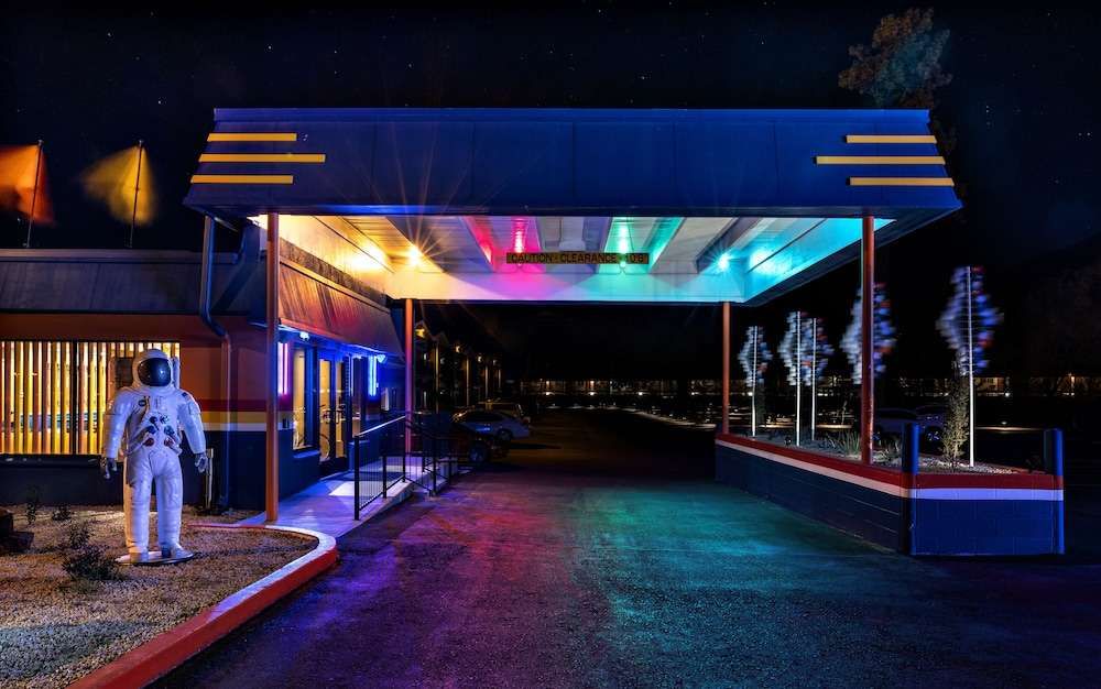 Americana Motor Hotel - photo 10