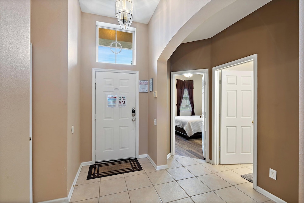 8104 fan Palm way - photo 10