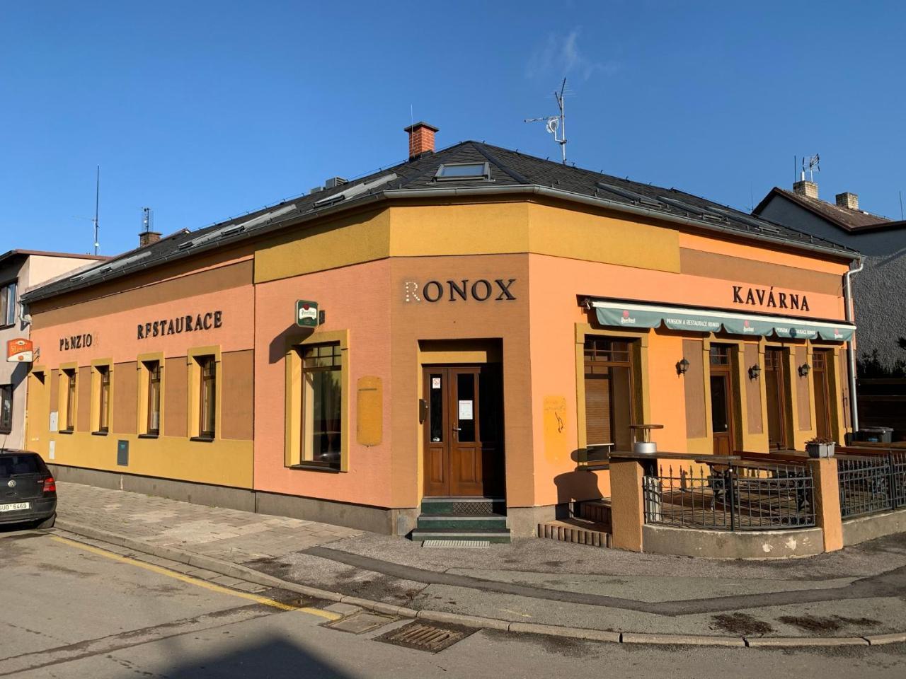 Penzion Ronox — hotel in Ceska Skalice