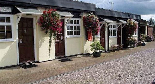 Oakland House — 4-Star Luxury Hotel in Nantwich, United Kingdom