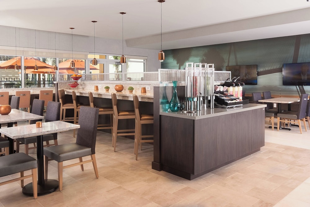 TownePlace Suites Charleston Airport Convention Center - photo 35