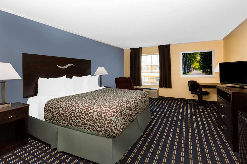 Days Inn by Wyndham Chillicothe - photo 13