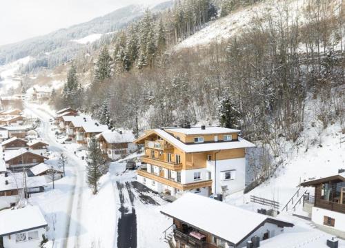 Schöneben Appartementen Top 3 in Wald Im Pinzgau, Austria