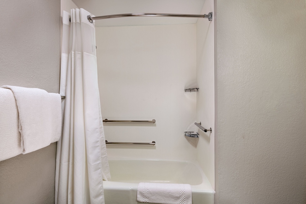 Courtyard by Marriott Dallas Plano Parkway at Preston Road - photo 18