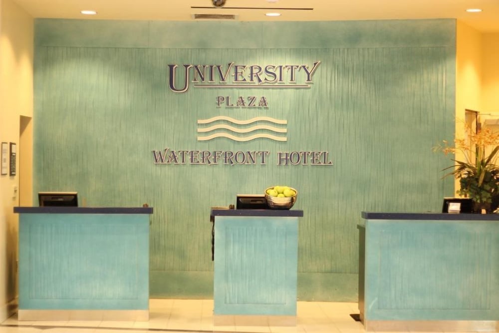 University Plaza Waterfront Hotel - photo 5