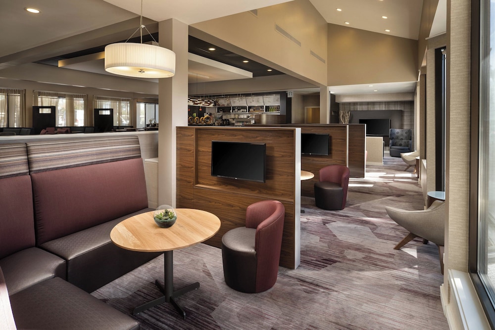 Courtyard by Marriott Phoenix Mesa - photo 4