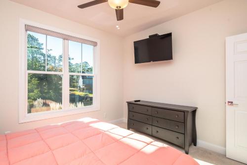 Intracoastal Views by Oak Island Accommodations - photo 30