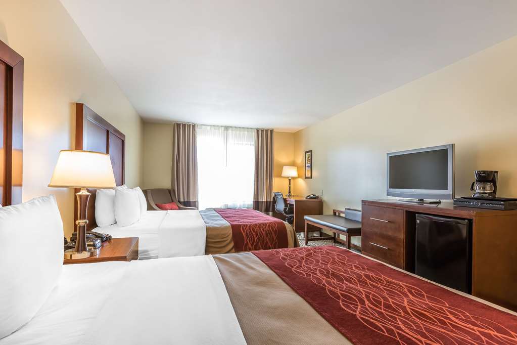 Comfort Inn Pomona near Fairplex - photo 24