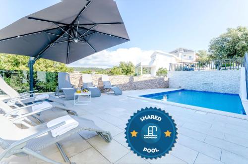 Apartments Katic — 4-Star Luxury Hotel in Rogoznica, Croatia