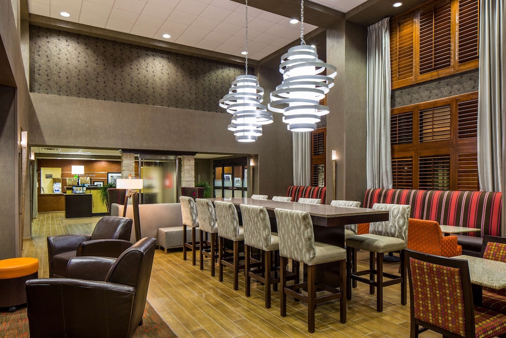Hampton Inn & Suites Austin Cedar Park Lakeline - photo 39