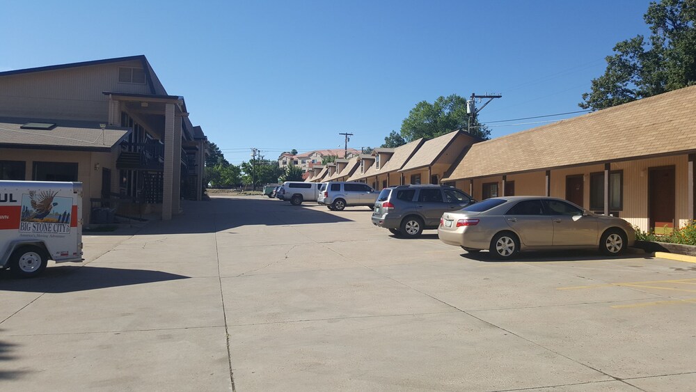 Kc Motel - photo 32