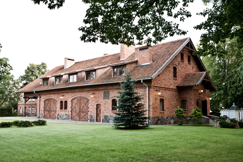 Powozownia Ciekocinko in Choczewo, Poland