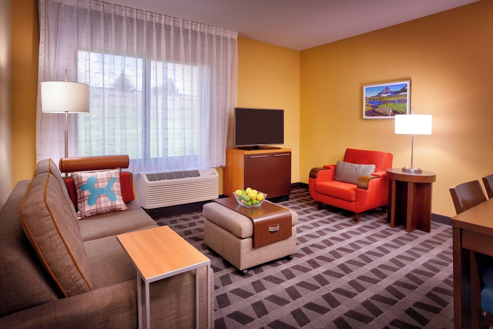 TownePlace Suites Missoula - photo 14