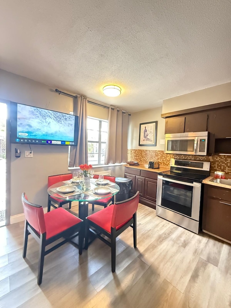 Sheridan Suites Apartments Hotel - photo 46