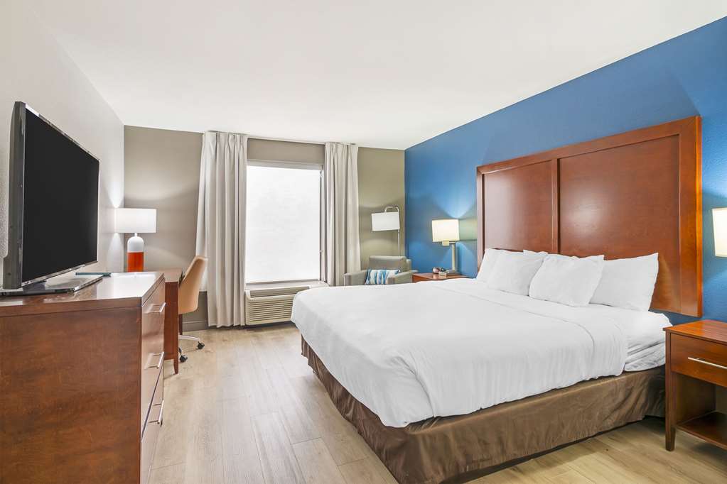 Comfort Inn Near Six Flags St. Louis - photo 18