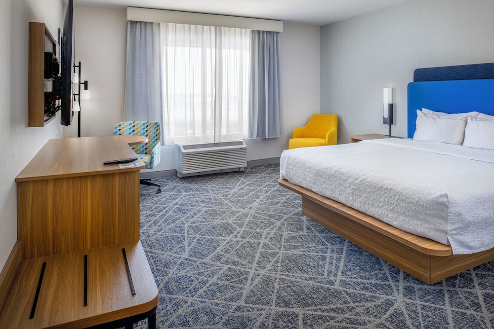 Hampton Inn by Hilton St. Louis Airport - photo 12