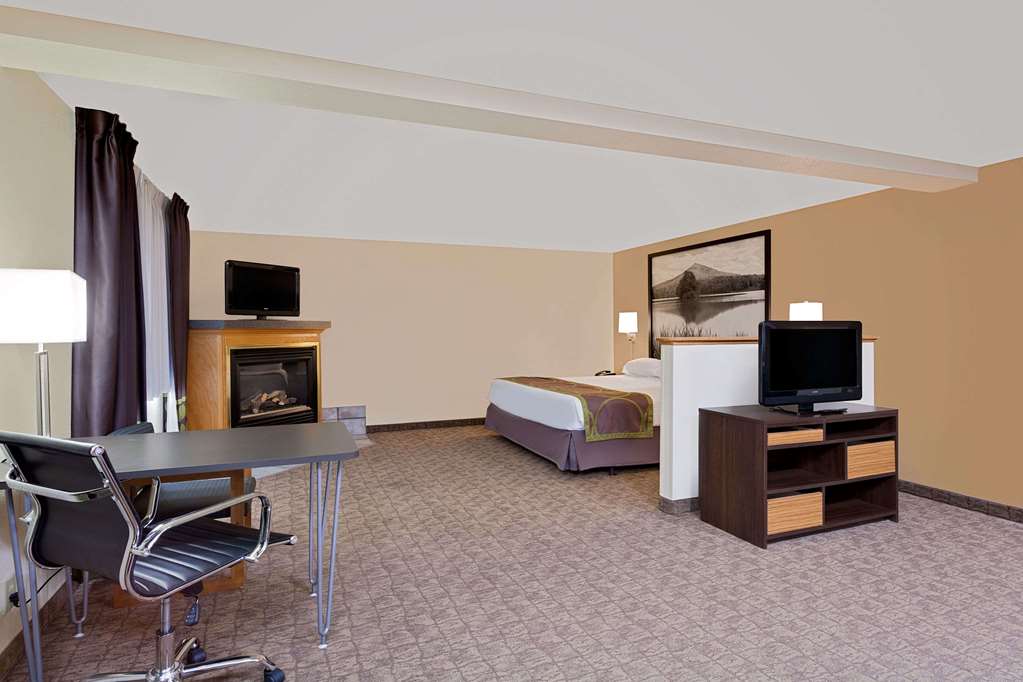 Super 8 by Wyndham Lebanon - photo 14