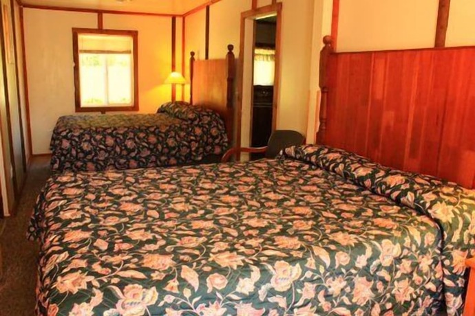 Stevens Pass Motel - photo 13